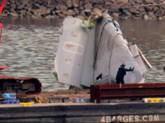 Home approva un disegno di legge sulla sicurezza aerea in risposta a una collisione mortale a mezz’aria vicino a Washington