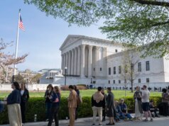 Oggi la Corte Suprema esaminerà le argomentazioni sul caso della cittadinanza per diritto di nascita