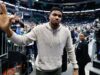 Giannis Antetokounmpo: ‘irrispettoso’ essere messo in panchina dai Bucks nelle ultime settimane