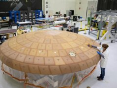 Mentre l’Artemis II torna sulla Terra, l’equipaggio sta mettendo in gioco la propria vita sullo scudo termico