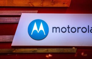 I prezzi dei telefoni economici Motorola Moto G aumentano fino al 50%.