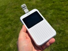 Ho abbandonato l’hotspot del mio iPhone per questo router da viaggio 5G e non tornerò mai più indietro