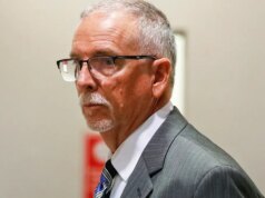 Ex ginecologo dell’UCLA condannato dopo essersi dichiarato colpevole di aver aggredito sessualmente pazienti a scuola