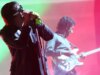 Gli Strokes concludono il secondo weekend del Coachella con un video politicamente carico che prende di mira la CIA e il governo degli Stati Uniti