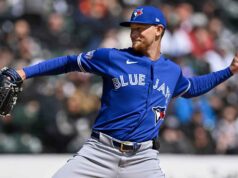 Eric Lauer dei Blue Jays si è ritirato presto contro i White Sox dopo che la partenza è stata posticipata di un giorno