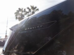 Lucid Motors nomina un nuovo amministratore delegato e ottiene più soldi da Uber e dai sauditi