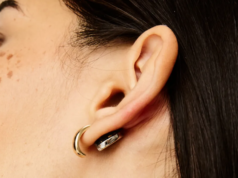 Gli orecchini intelligenti e indossabili per il benessere più piccoli al mondo, appena lanciati su Kickstarter