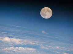 Guarda in alto: spiegazione dell’insolita coppia di lune piene di Could