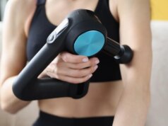 Le migliori pistole da massaggio per aiutare a lenire i muscoli doloranti