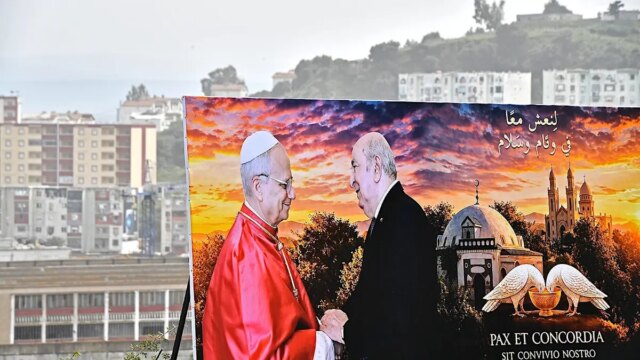pope-leo-algeria-visit-billboard.jpeg
