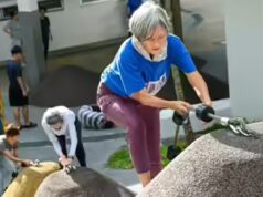 La popolazione che invecchia di Singapore si sta rivolgendo al parkour e questo funziona perfettamente per il health