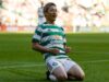 Il Celtic ha battuto Falkirk portandosi alla pari con Hearts in cima alla classifica