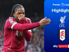 Il 17enne Ngumoha segna mentre il Liverpool batte il Fulham