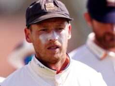 L’Essex utilizza il primo sostituto per infortunio nella storia del campionato della contea