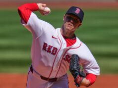 I Purple Sox inseriscono il titolare Sonny Grey nella lista degli infortunati per uno stiramento al tendine del ginocchio