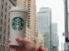Starbucks utilizza ChatGPT per suggerire bevande in base all’umore mentre gli esperti avvertono degli svantaggi nascosti
