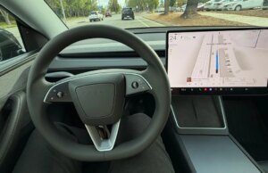 Secondo quanto riferito, Tesla sta lavorando su un modello di SUV elettrico più economico