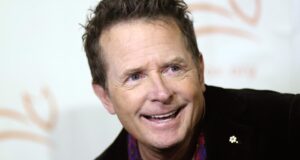 Michael J. Fox, molto vivo, mette in ombra la CNN per aver pubblicato video errati sulla sua morte