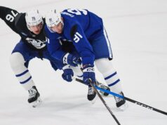 I Maple Leafs richiamano in emergenza il difensore William Villeneuve