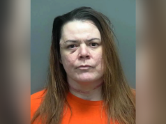 Una madre del Wisconsin accoltella a morte la figlia adolescente per “proteggerla” da Elon Musk: autorità