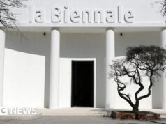 La giuria della Biennale di Venezia si dimette pochi giorni prima dell’inizio della mostra
