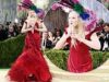 Gwendoline Christie strizza l’occhio all’opera sul tappeto rosso del Met Gala in un palese colpo a Timothée Chalamet dopo essere stato criticato per aver detto “a nessuno importa”
