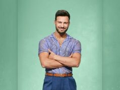 La star di Strictly Come Dancing Vito Coppola esorta i cinque ballerini professionisti esclusi dallo spettacolo a “restare con i piedi per terra e continuare a muoversi”
