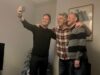 La star di I am A Celeb Iain Lee suscita preoccupazione per la sua sicurezza chiedendo £ 350 per esibirsi in uno spettacolo stand-up per i fan nei loro salotti