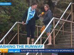 Il papà dei sobborghi orientali parla dopo essersi schiantato sulla passerella della settimana della moda australiana sulla spiaggia
