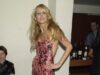 L’icona di Amandaland Lucy Punch sfoggia la sua migliore posa da “Amanda” negli scatti del suo debutto sul palco 26 anni fa insieme a Jerry Corridor