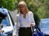 L’abbattuta Gwyneth Paltrow esce per una riunione a Los Angeles dopo ulteriori licenziamenti del personale presso l’impero Goop