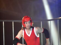 Anthony Quinlan di Emmerdale rivela come essere malato di Superstar Gladiators a causa della sua mancanza di allenamento e delle serate alcoliche gli abbia fatto trasformare la sua vita e diventare il maschio più horny