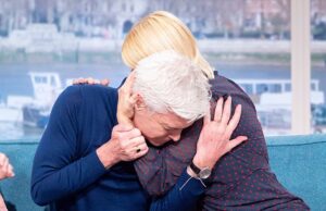 “Gli ultimi anni sono stati assolutamente brutali… mi sono abituato alla mia nuova vita”: Phillip Schofield si apre dopo lo scandalo che ha messo tremendous alla sua carriera… mentre gli addetti ai lavori rivelano cosa pensa VERAMENTE di Holly Willoughby