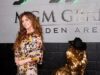 La compagna di tournée di Harry Types, Shania Twain, stuzzica l’interesse a cantare al matrimonio suo e di Zoe Kravitz