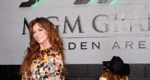 La compagna di tournée di Harry Types, Shania Twain, stuzzica l’interesse a cantare al matrimonio suo e di Zoe Kravitz
