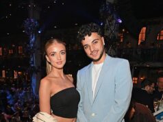 I figli di Katie Worth, Princess e Junior Andre, mostrano il loro sostegno a papà Peter e alla sua nuova Mamma Mia! ruolo con una serata sul tappeto rosso mentre la loro mamma implora il ritorno del nuovo marito Lee Andrews