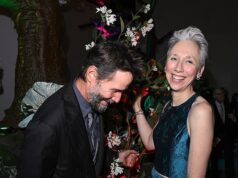 Keanu Reeves experience con Alexandra Grant al MOCA Gala di Los Angeles dopo aver parlato della loro relazione