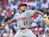 Chase Burns, RHP degli Sizzling Reds, dà la sua prima occhiata ai Mets in crisi