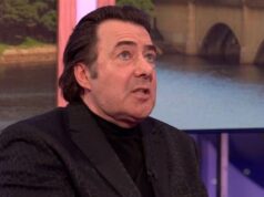 Jonathan Ross conferma quale dei suoi spettacoli non tornerà in un importante aggiornamento della sua carriera