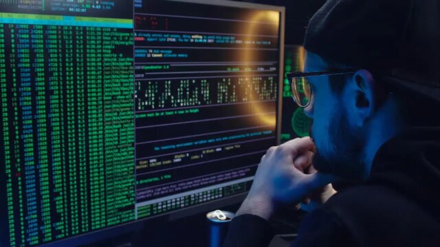 2-Iranian-hackers-ramp-up-digital-attacks-on-U.S.-political-campaigns-copy.jpg