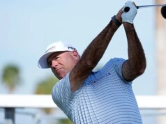 Stewart Cink e Alex Cejka guidano Areas Custom, 2° main senior