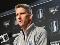 Rapporti: l’allenatore capo dei vigili del fuoco degli Oilers Kris Knoblauch