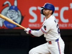 Rangers OF Brandon Nimmo ogni giorno con una distorsione alla caviglia