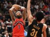 Brandon Ingram dei Raptors in scarpone da passeggio prima di Gara 7