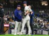 L’asso dei Brewers Jacob Misiorowski lascia il gioco a causa di crampi alle gambe