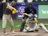 Fresco del rally in ritardo, Padres Chase Collection vince contro Brewers