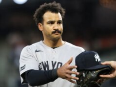 Trent Grisham (ginocchio) esce dalla partita Yankees-Blue Jays