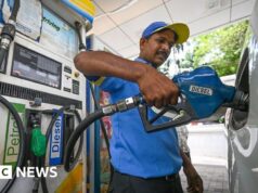 I prezzi del petrolio salgono dopo che gli Stati Uniti lanciano nuovi attacchi all’Iran