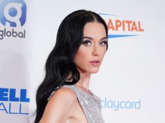 Katy Perry e Michael Buble si esibiranno alla cerimonia di apertura della Coppa del Mondo