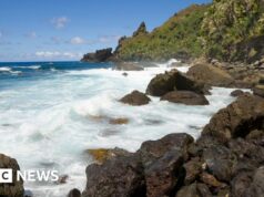 Donna in isolamento su un’isola britannica nel Pacifico meridionale dopo il contatto con l’hantavirus